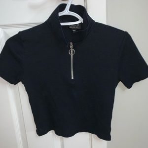 Black collard crop top